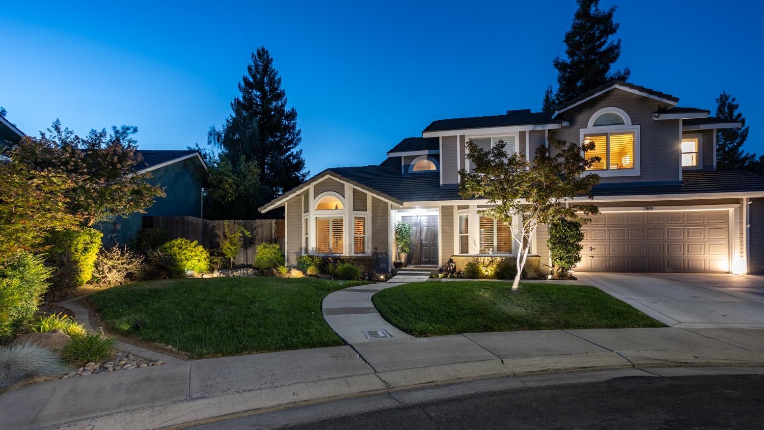 2805 Habsburg Cir, Modesto, CA 95356