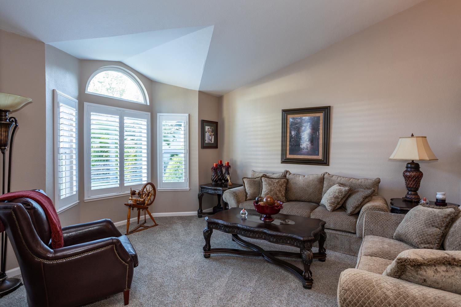 2805 Habsburg Cir, Modesto, CA 95356