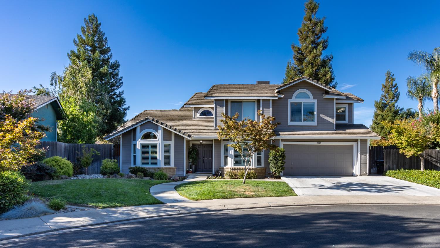 2805 Habsburg Cir, Modesto, CA 95356