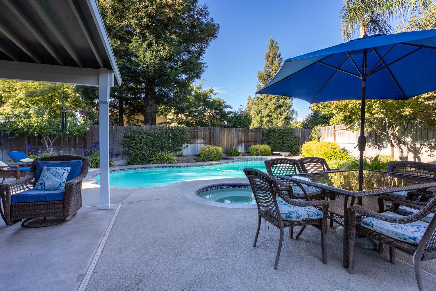 2805 Habsburg Cir, Modesto, CA 95356