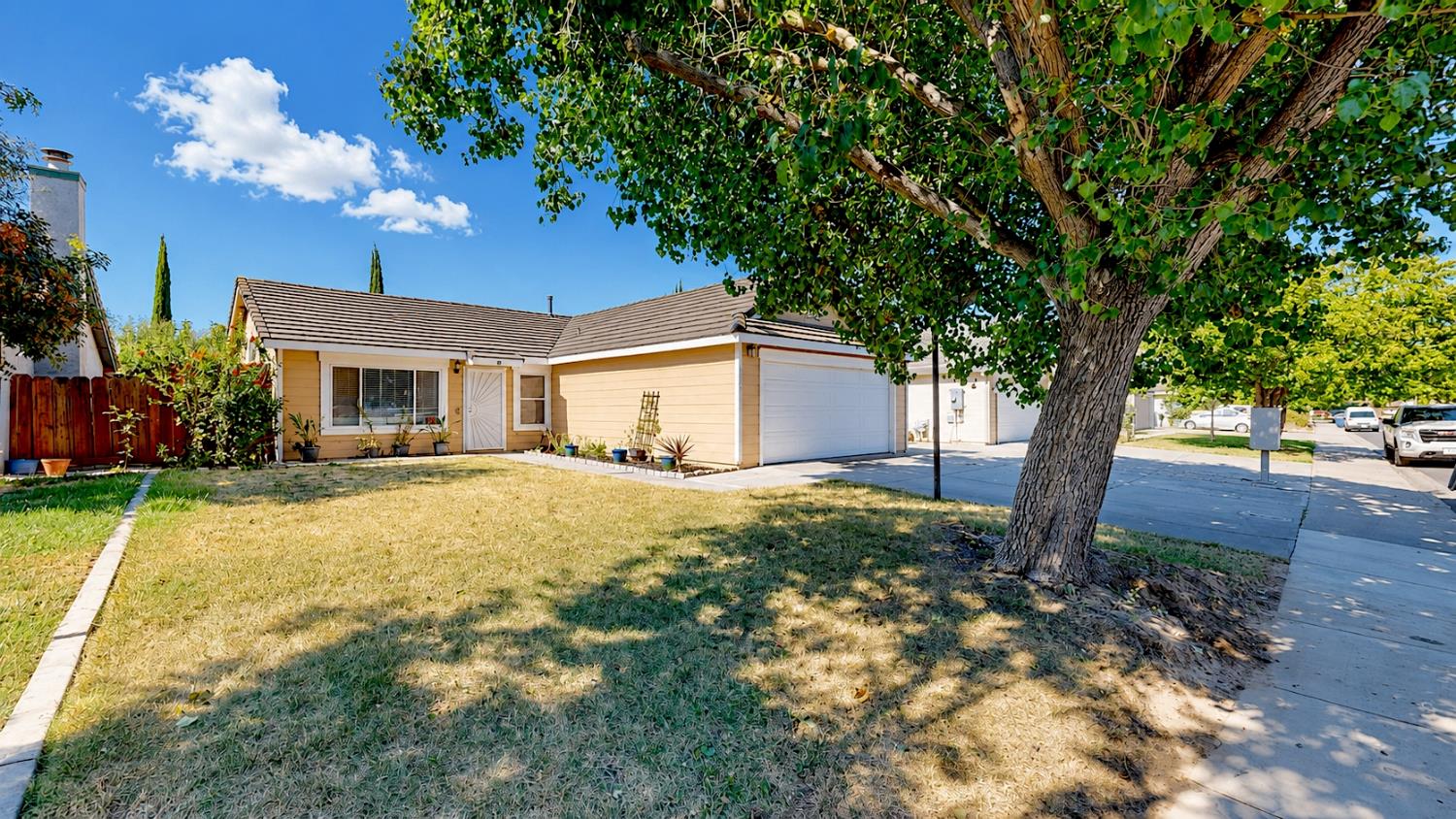 3532 Jarena Dr, Modesto, CA 95357