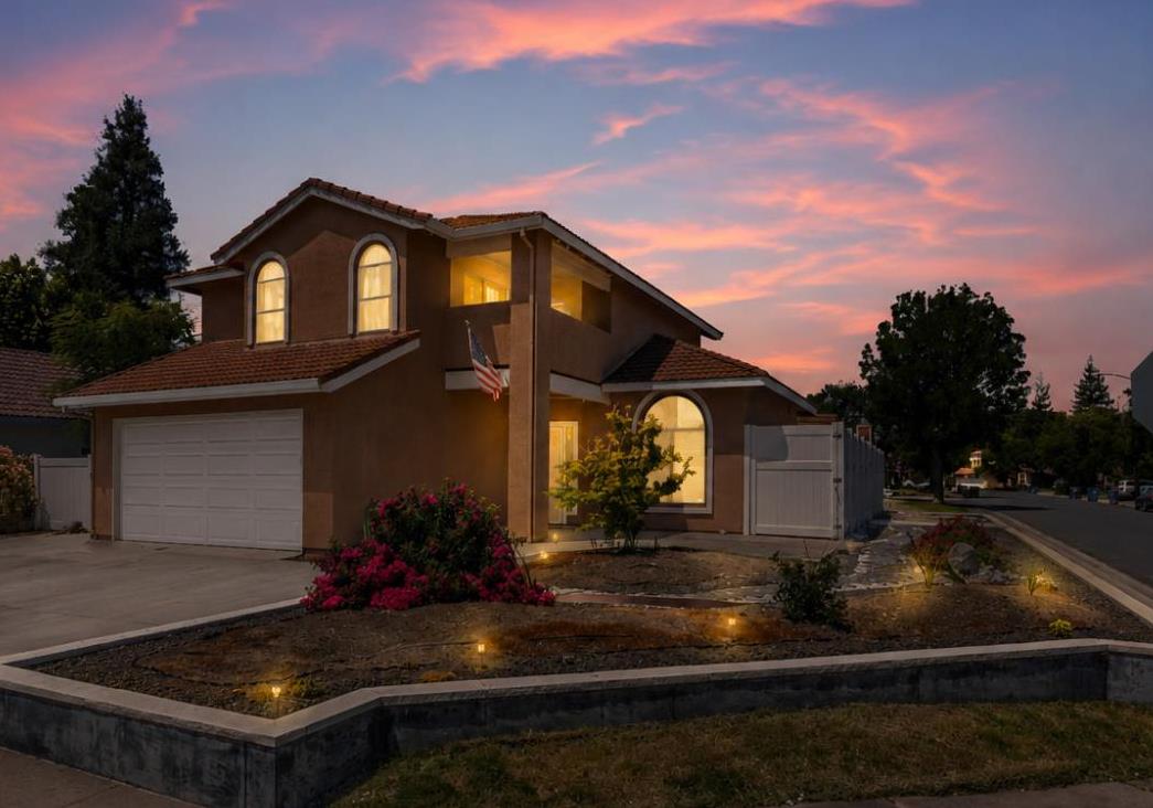 1721 Woodcrest Way, Modesto, CA 95355