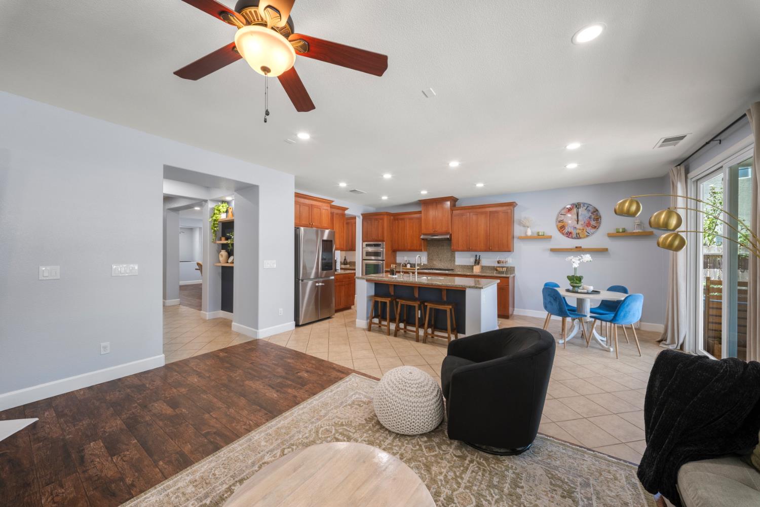 2505 CANCUN Ct, Modesto, CA 95355