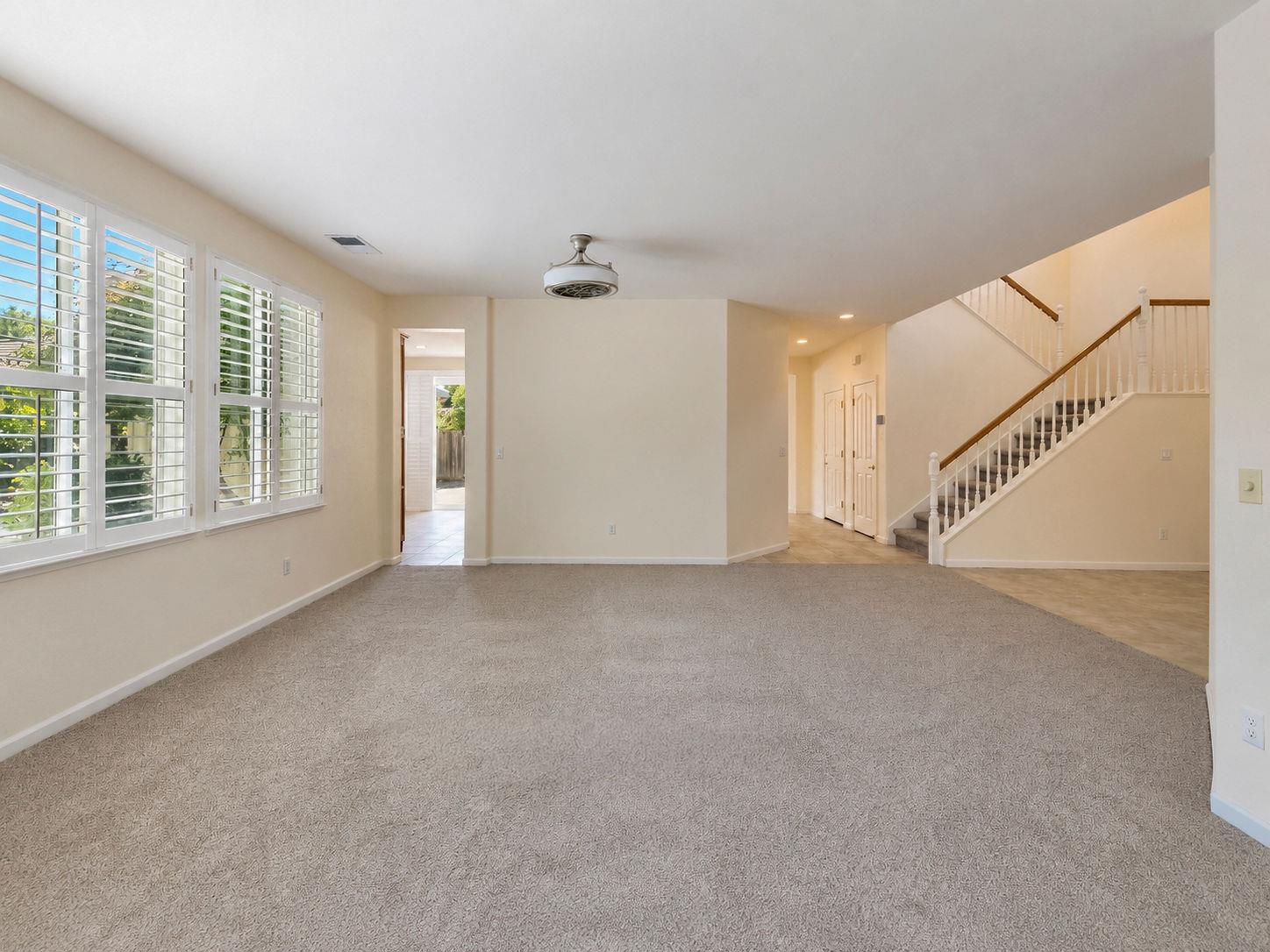 1733 S Daniel Dr, Ripon, CA 95366