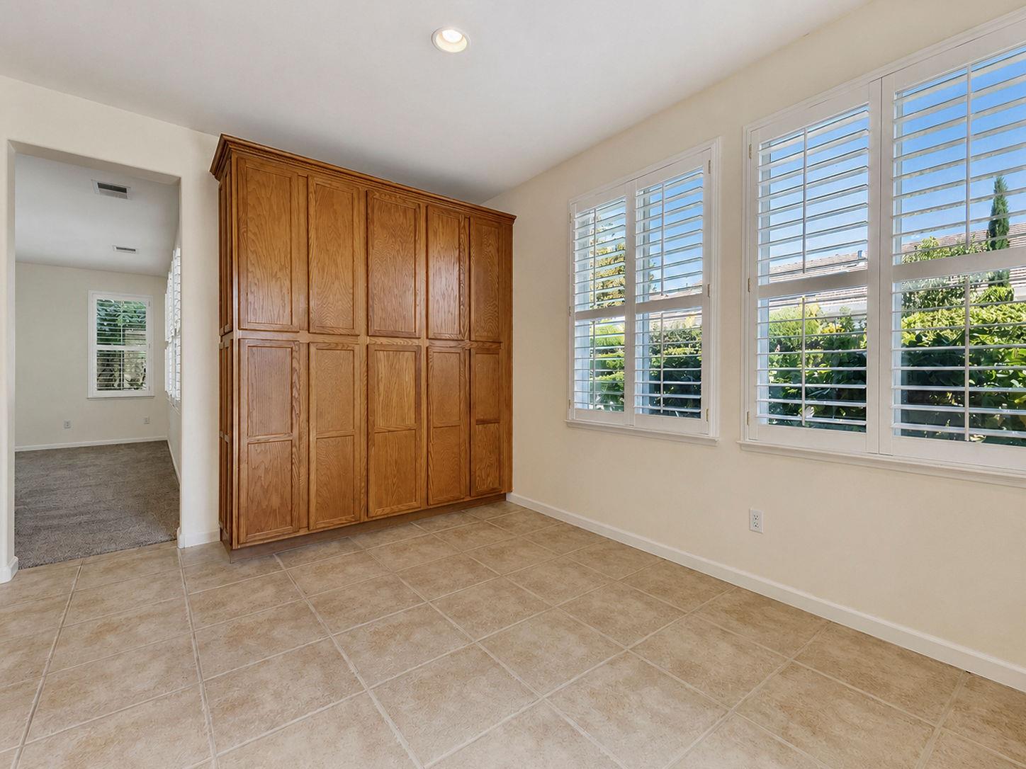 1733 S Daniel Dr, Ripon, CA 95366
