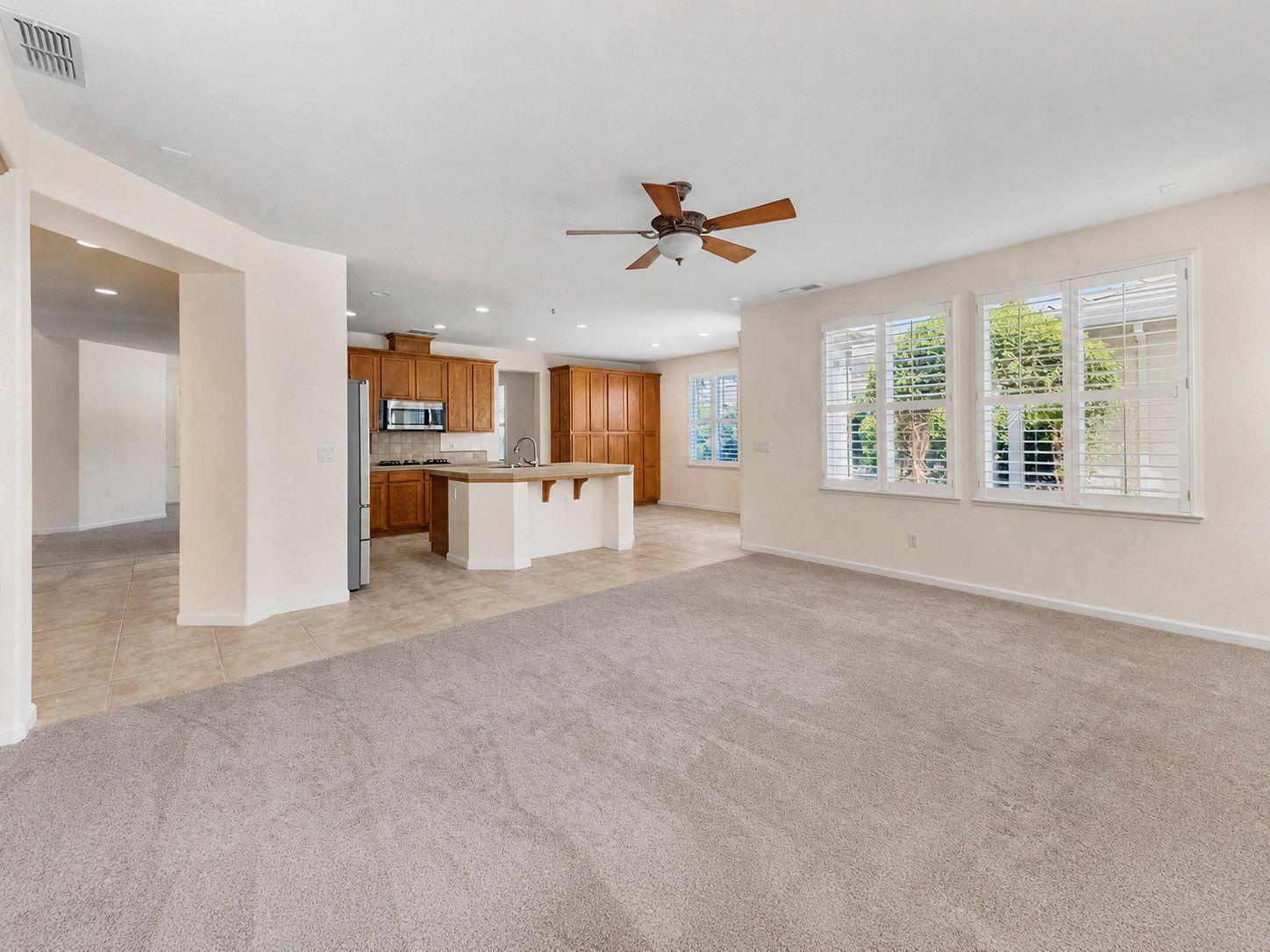 1733 S Daniel Dr, Ripon, CA 95366