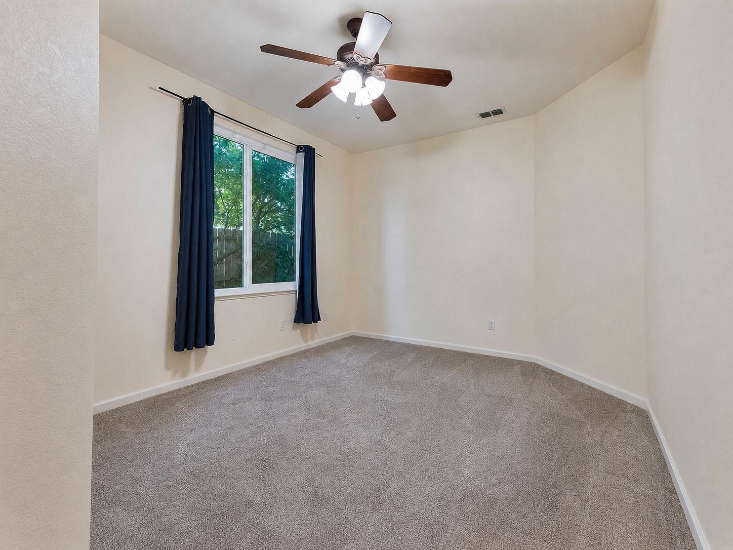 1733 S Daniel Dr, Ripon, CA 95366