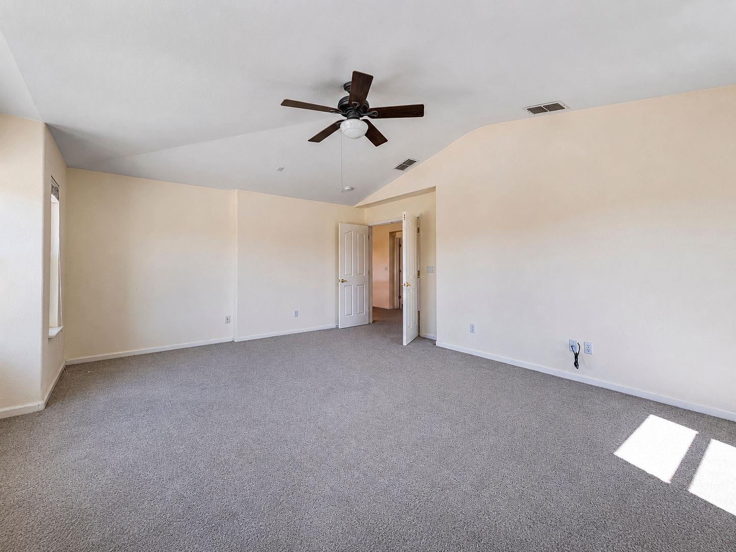 1733 S Daniel Dr, Ripon, CA 95366