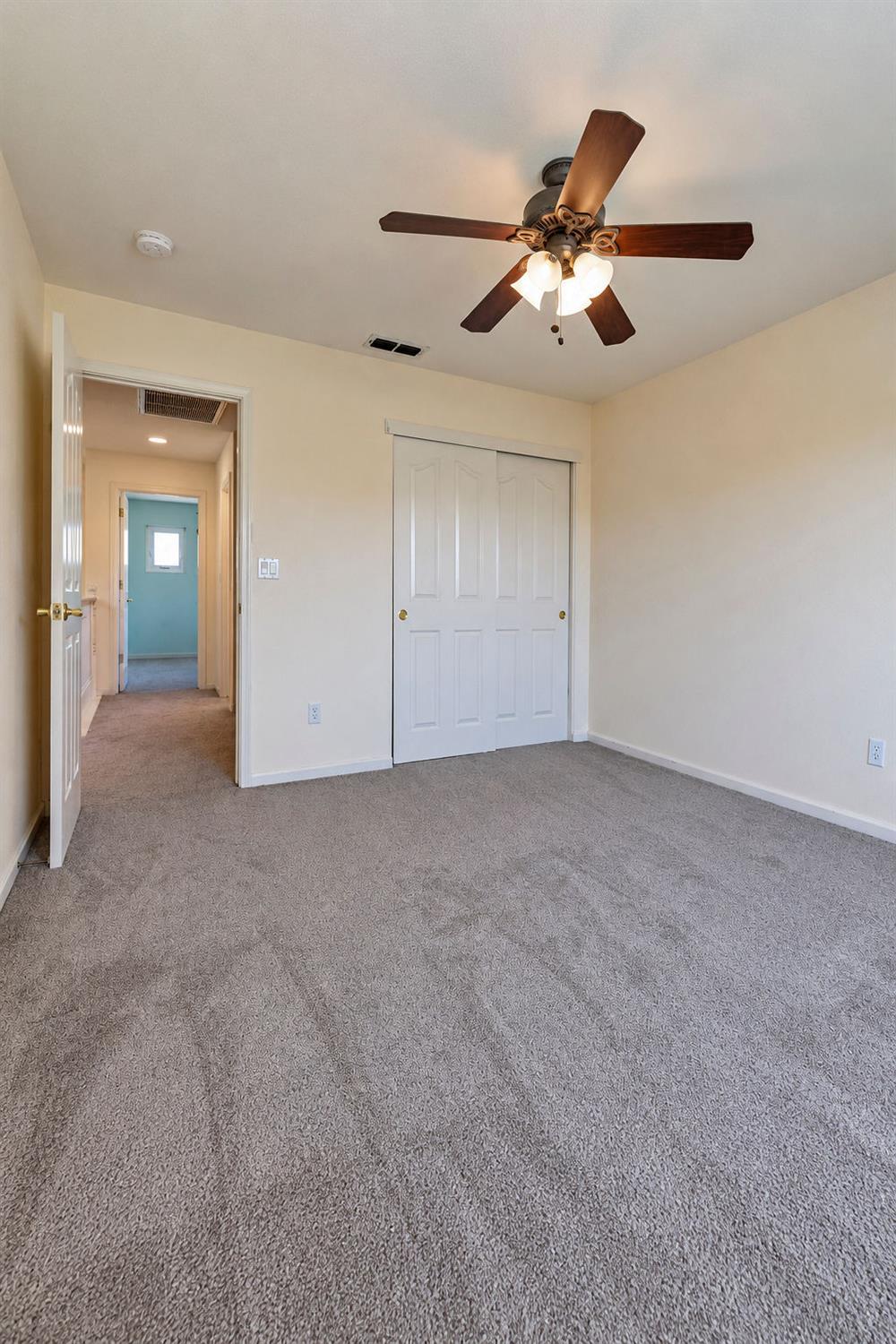 1733 S Daniel Dr, Ripon, CA 95366