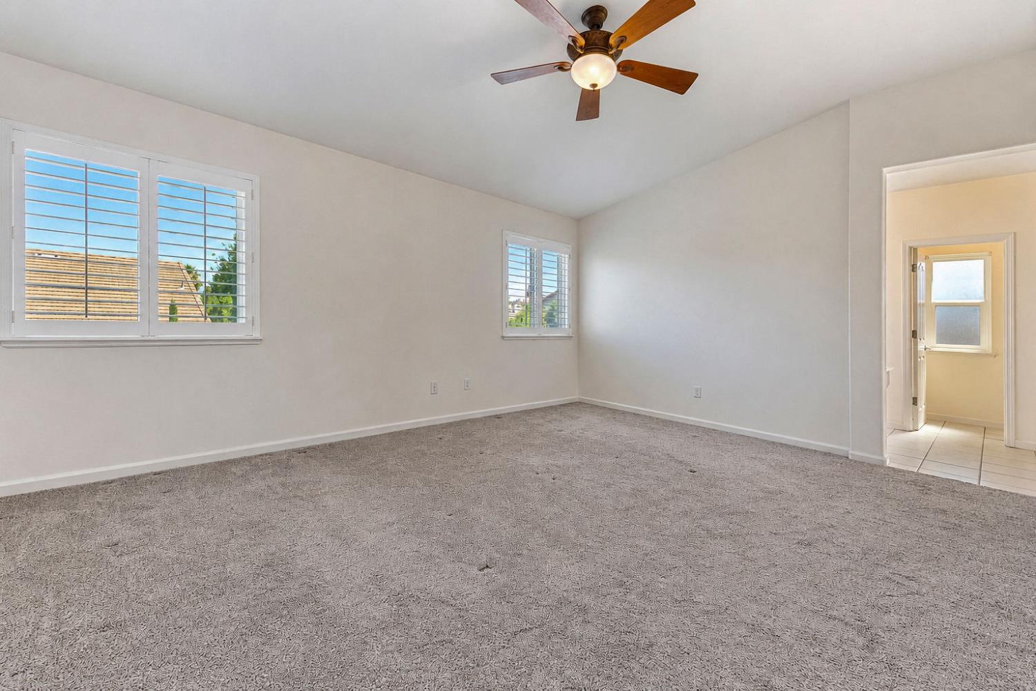 1733 S Daniel Dr, Ripon, CA 95366