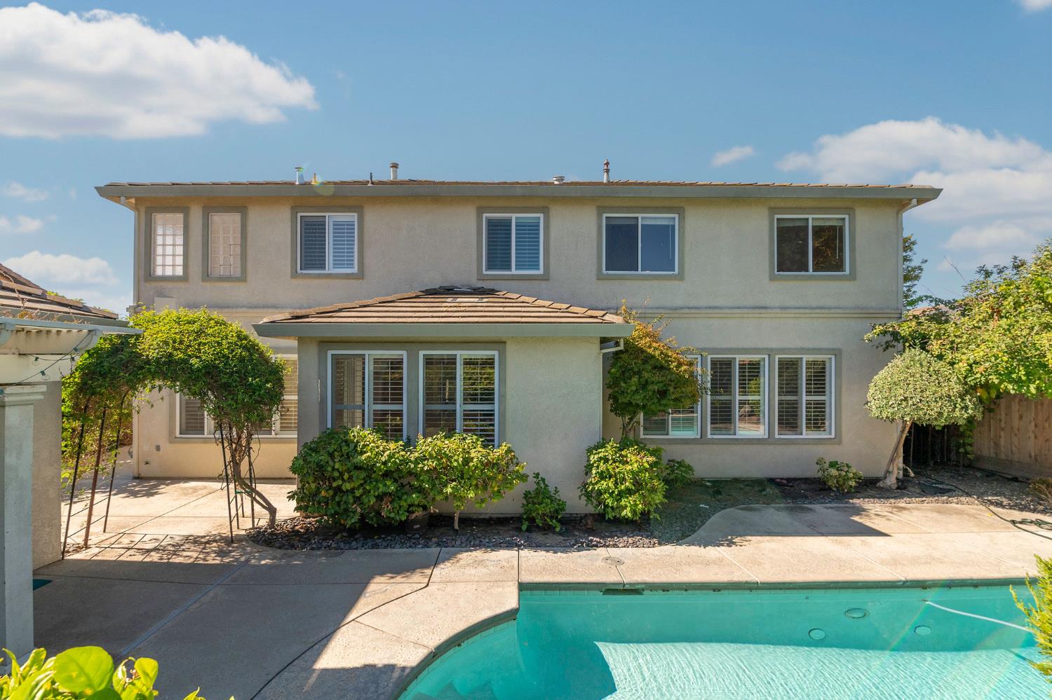 1733 S Daniel Dr, Ripon, CA 95366