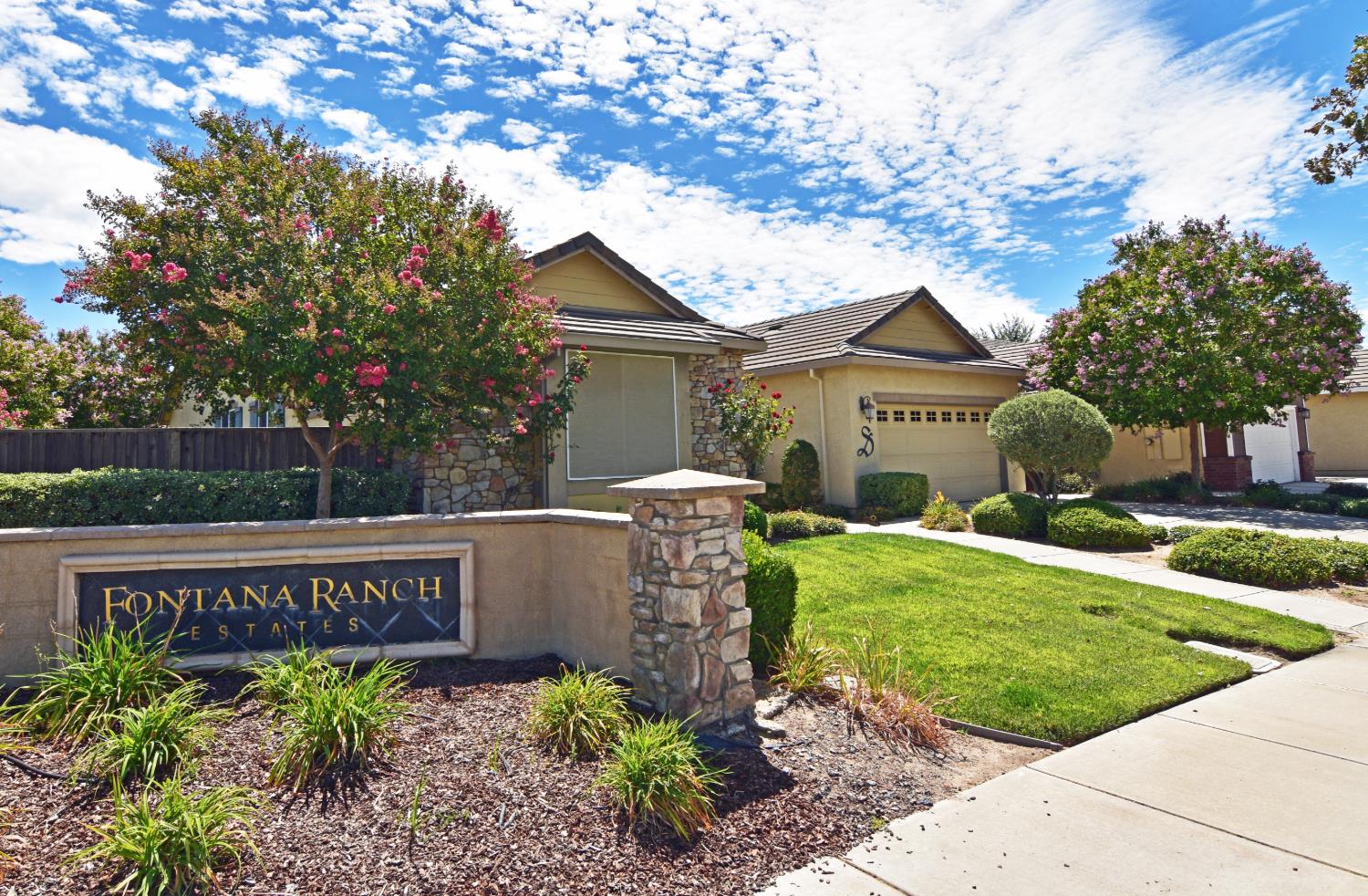 2000 Thomas Taylor Dr, Hughson, CA 95326