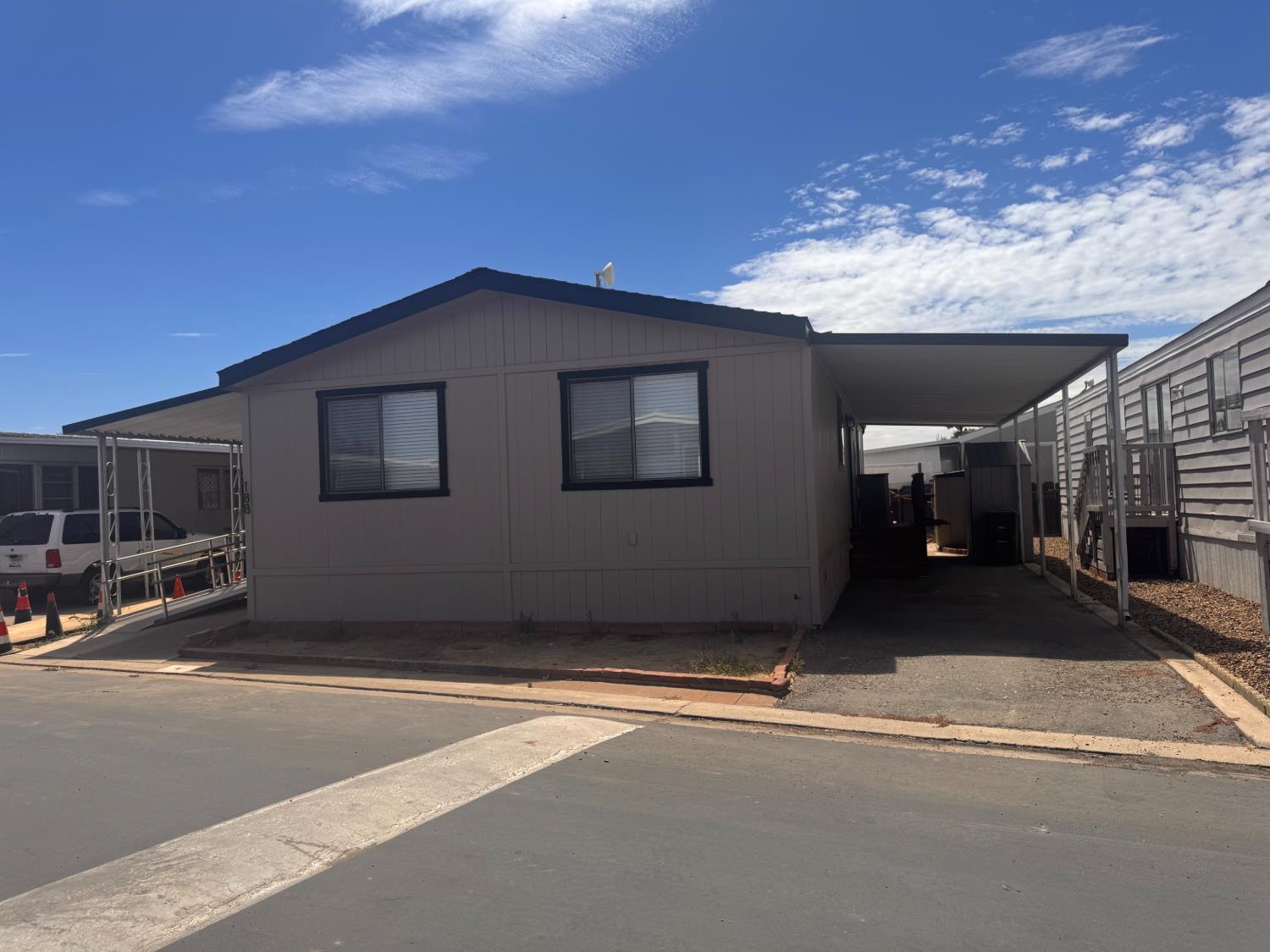 2505 Jackson Ave #188, Escalon, CA 95320