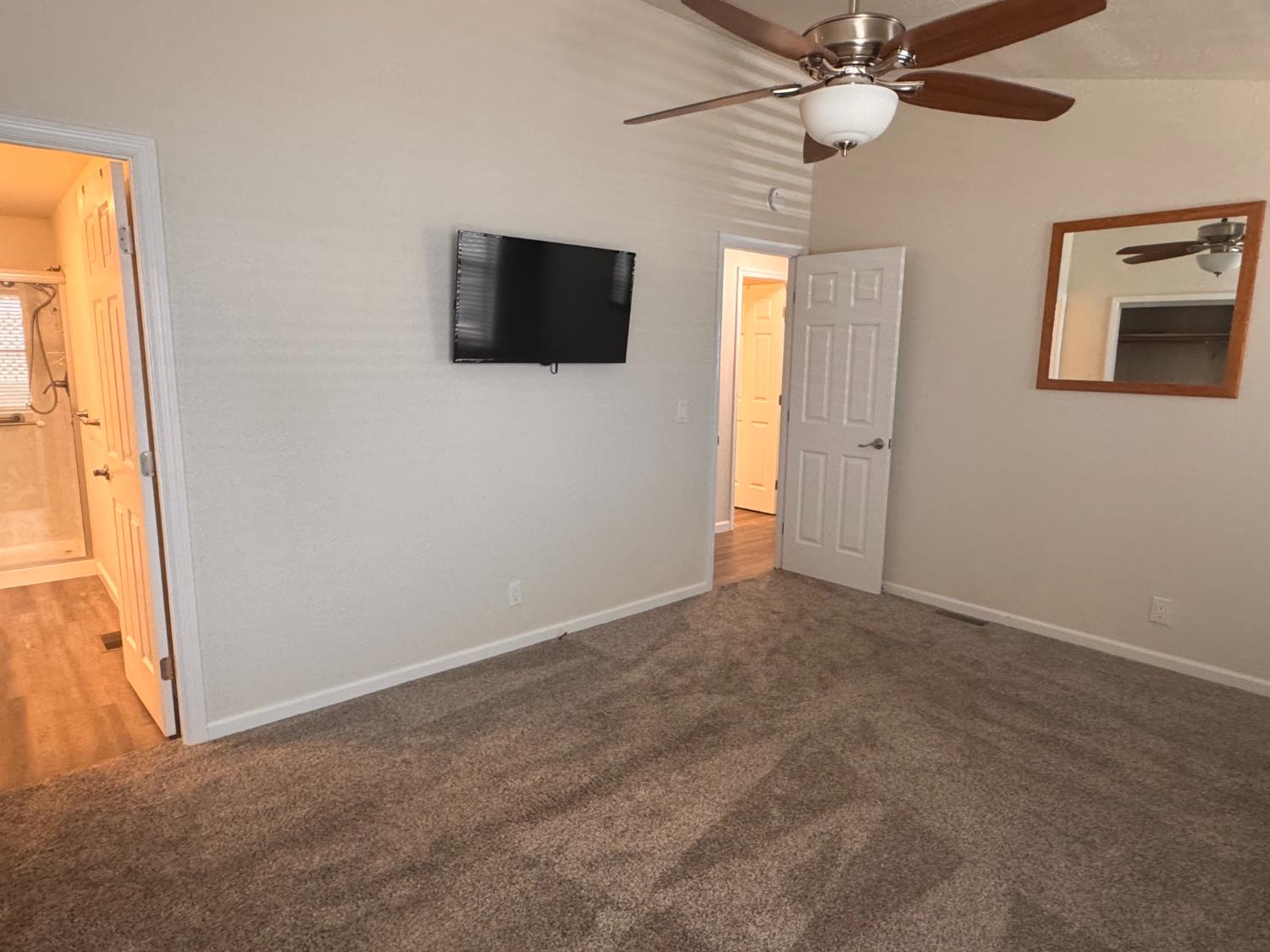 2505 Jackson Ave #188, Escalon, CA 95320