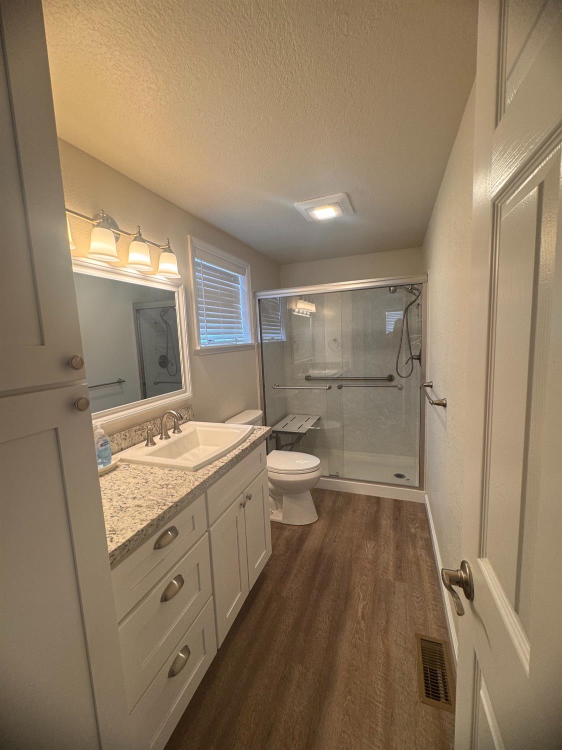 2505 Jackson Ave #188, Escalon, CA 95320