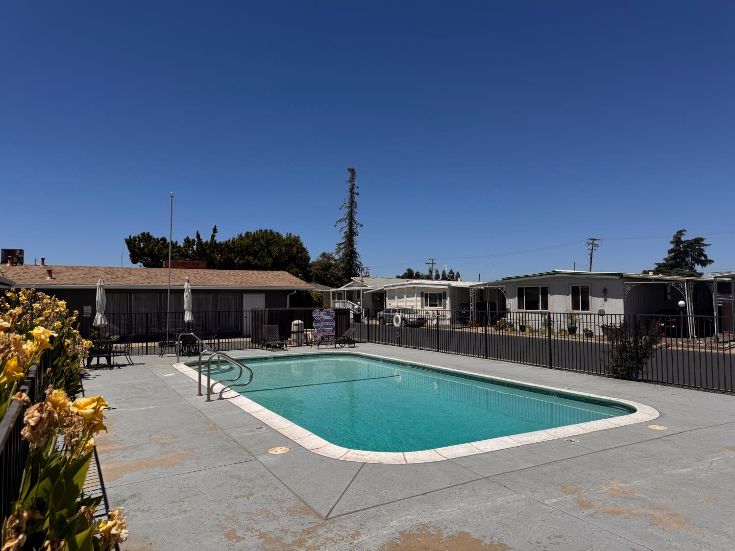 2505 Jackson Ave #188, Escalon, CA 95320