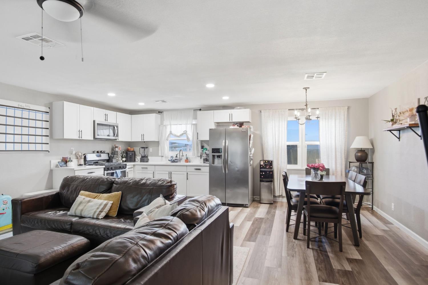 1626 Wolf Ave, Modesto, CA 95358