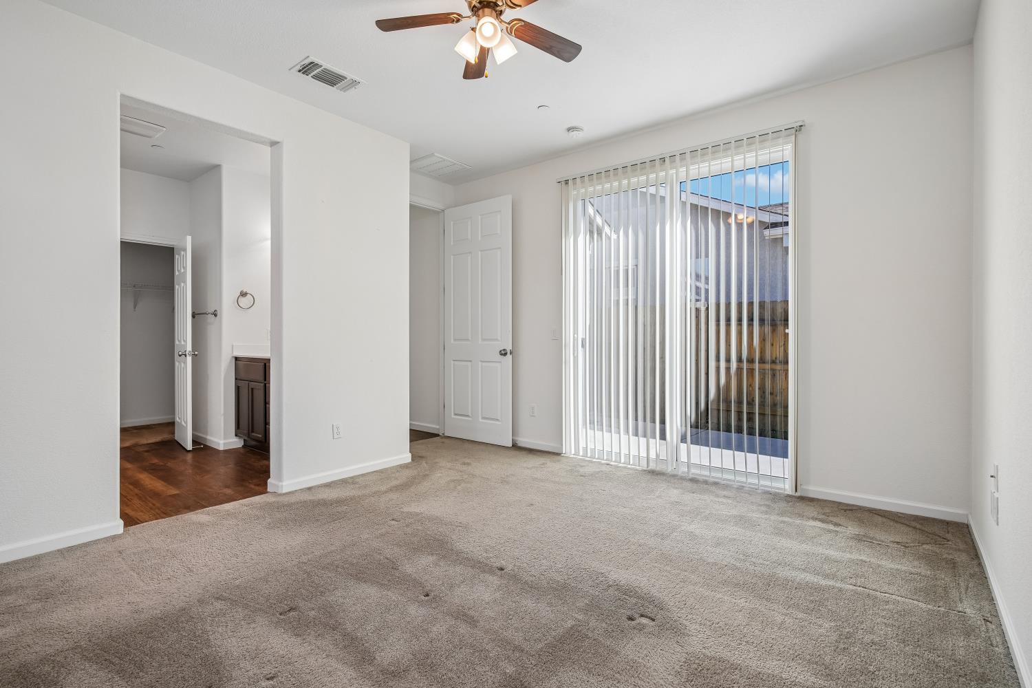 852 Castellona Dr, Newman, CA 95360