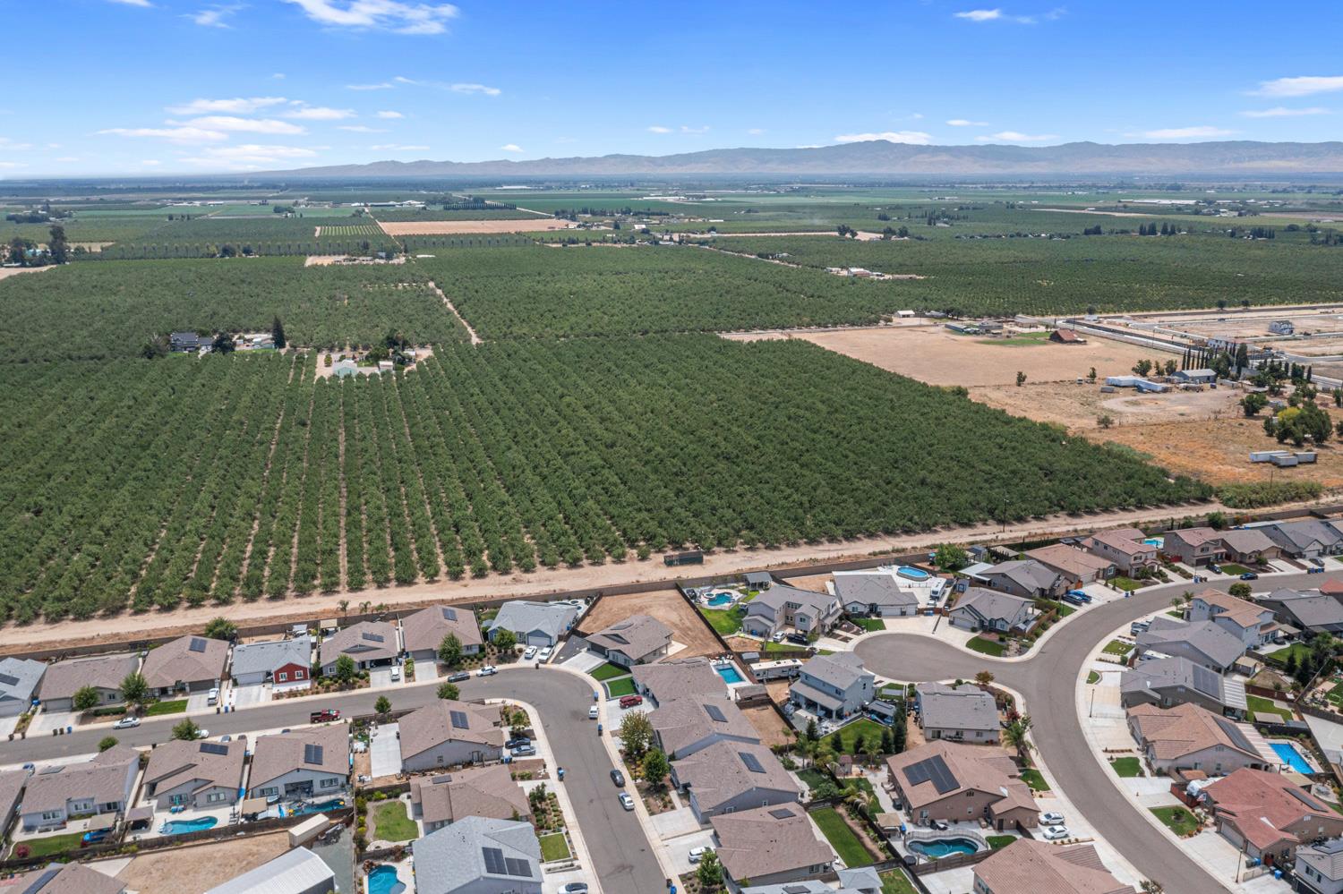 2697 Adams Ln, Manteca, CA 95337