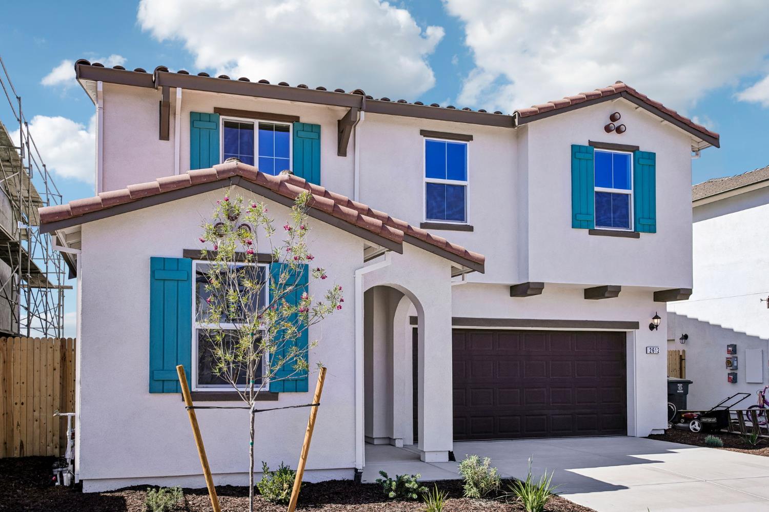 2612 Coopers Hawk Ln, Modesto, CA 95357