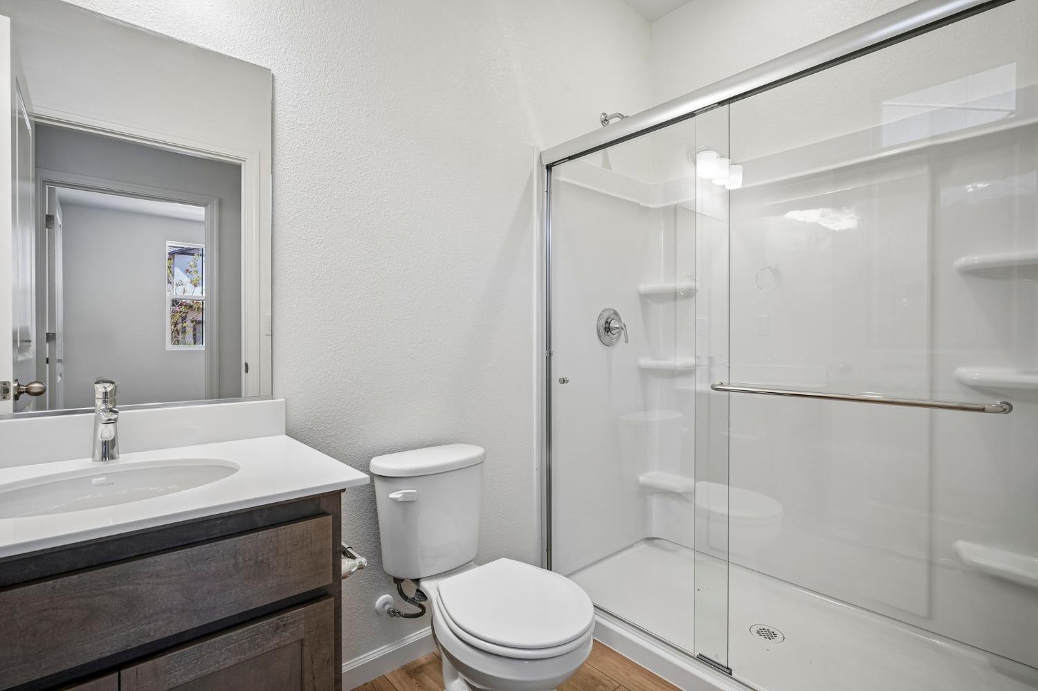 2612 Coopers Hawk Ln, Modesto, CA 95357