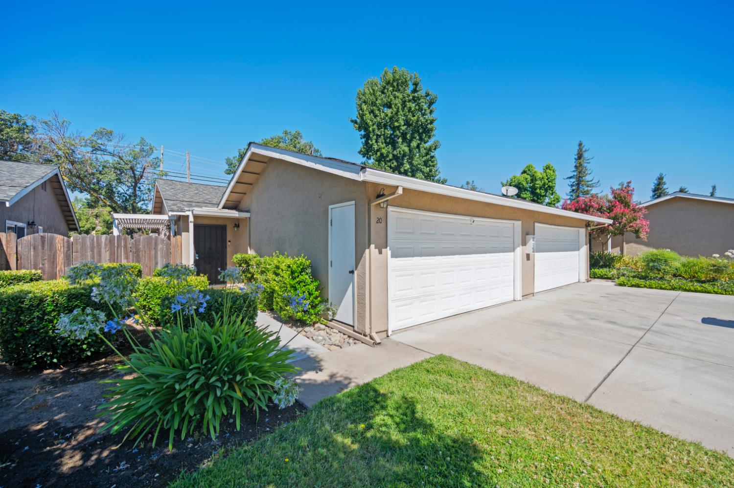4000 Fara Biundo Dr #20, Modesto, CA 95355