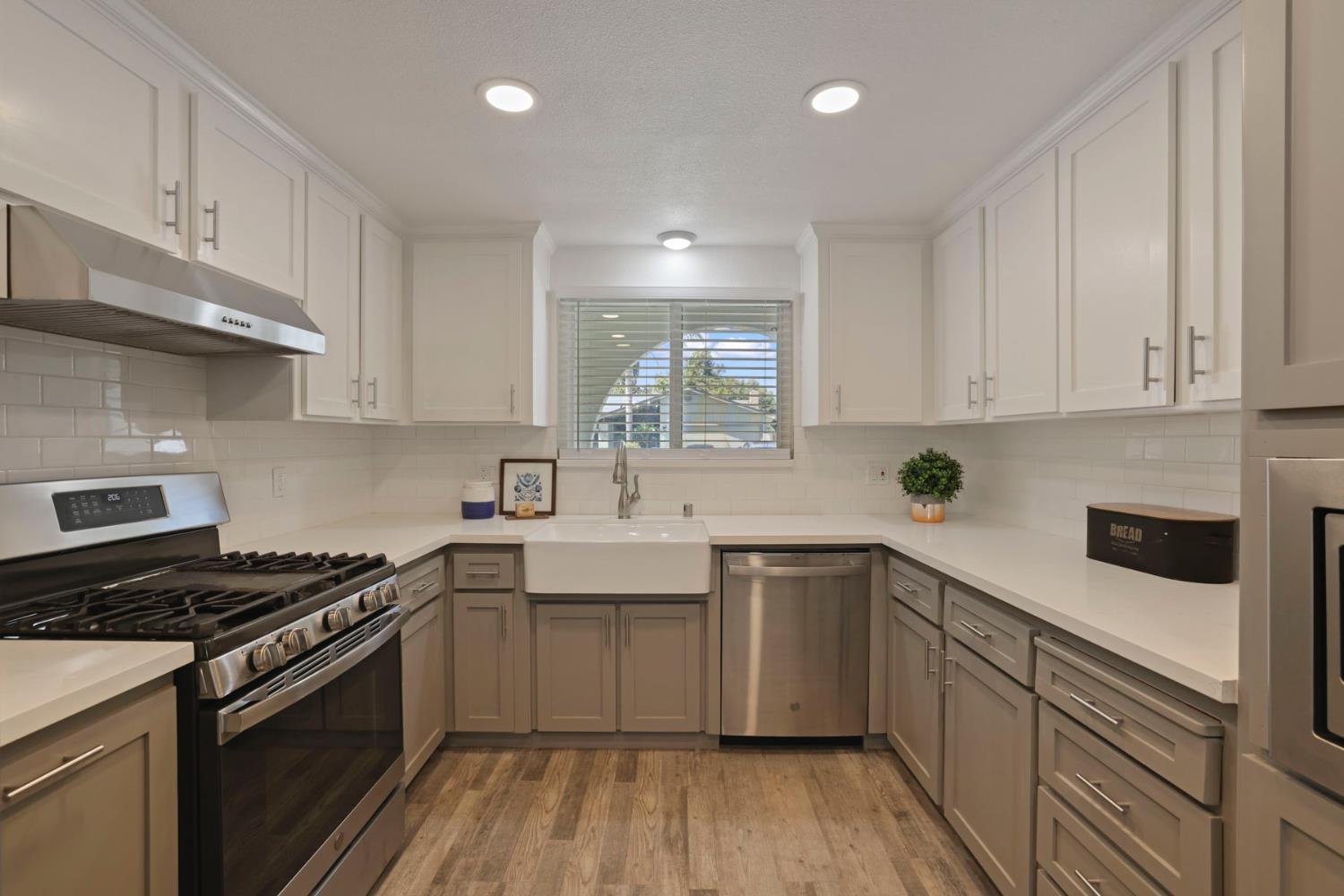 1480 Highland Ct, Manteca, CA 95336
