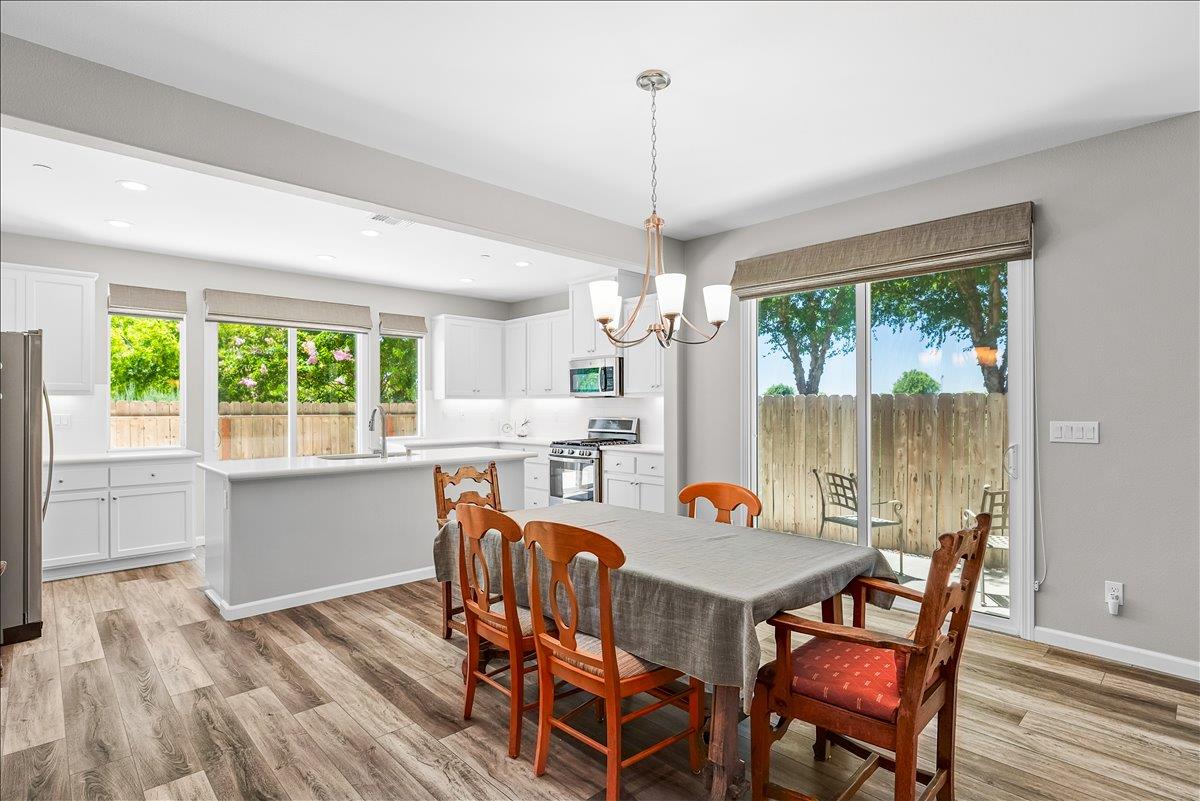 2237 Province Pl, Hughson, CA 95326