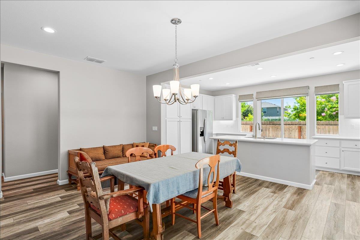 2237 Province Pl, Hughson, CA 95326