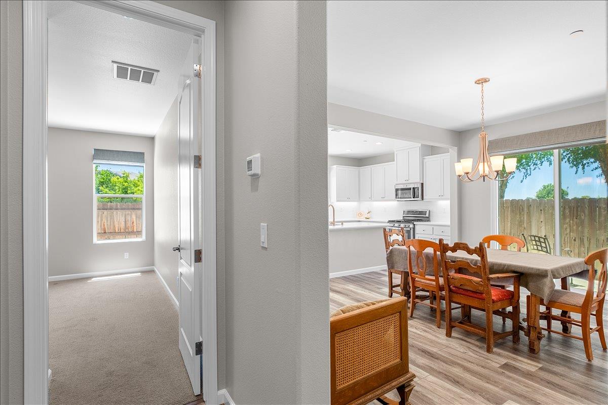 2237 Province Pl, Hughson, CA 95326