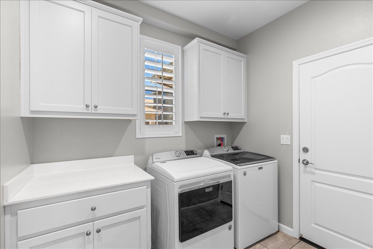 2237 Province Pl, Hughson, CA 95326