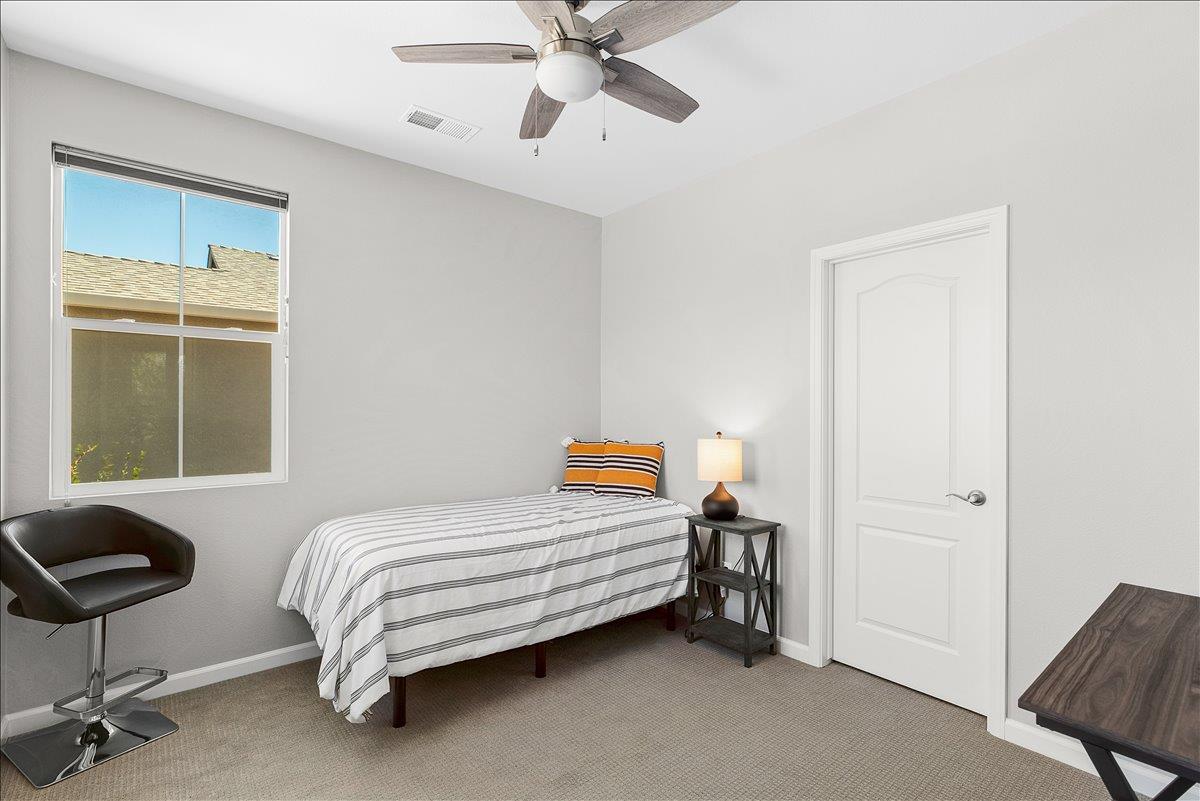 2237 Province Pl, Hughson, CA 95326