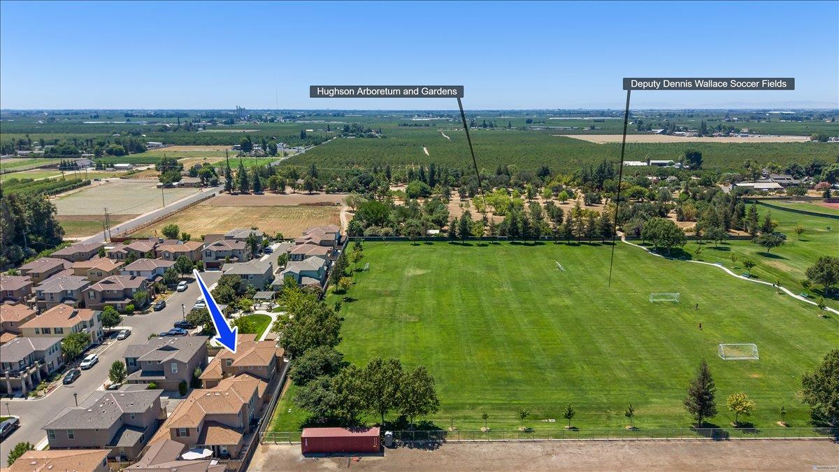 2237 Province Pl, Hughson, CA 95326