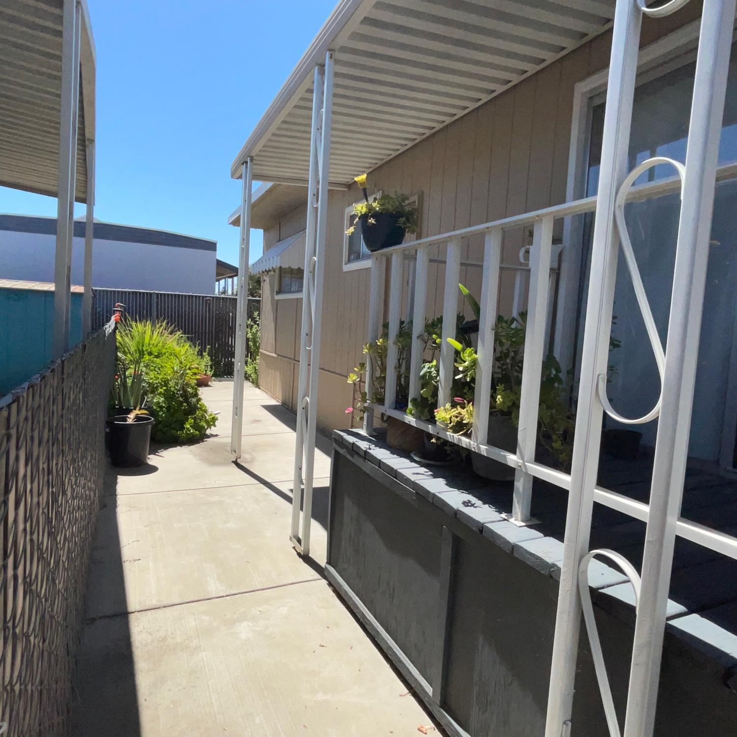 3525 Bonanza Way #64, Ceres, CA 95307