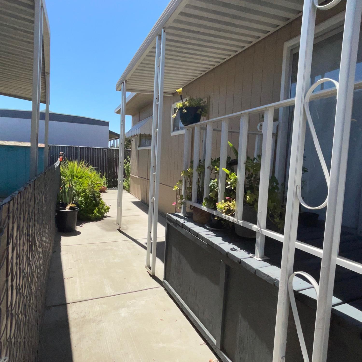 3525 Bonanza Way #64, Ceres, CA 95307