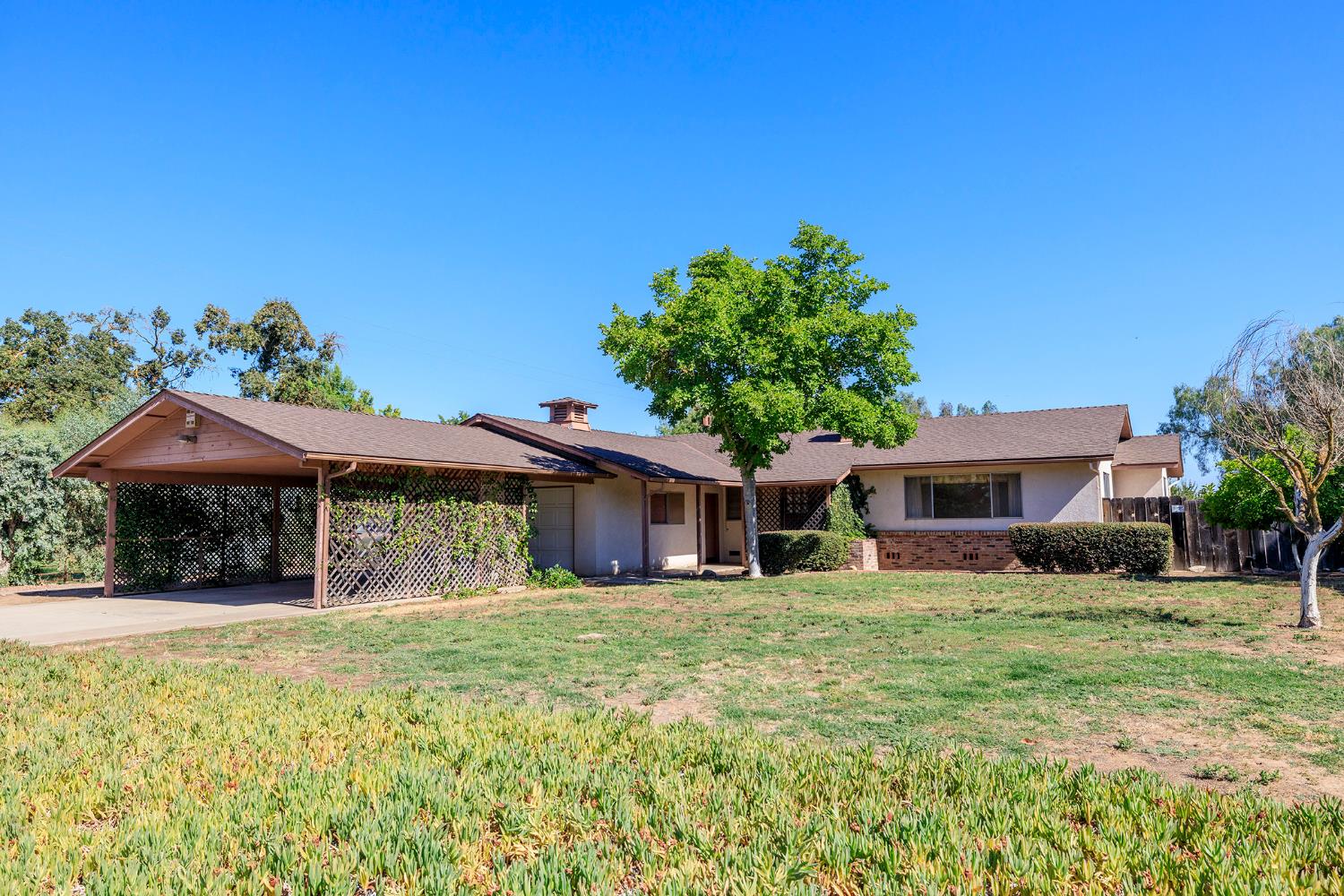 5101 River Rd, Oakdale, CA 95361