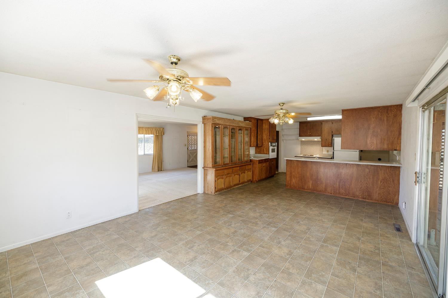 5101 River Rd, Oakdale, CA 95361