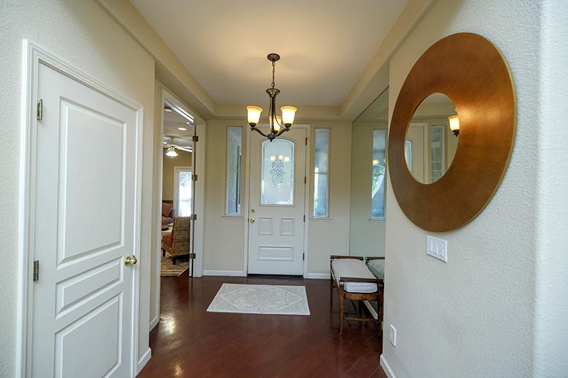 432 The Bluff, Modesto, CA 95355