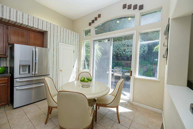 432 The Bluff, Modesto, CA 95355