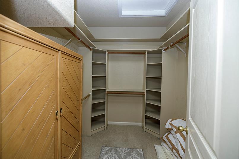 432 The Bluff, Modesto, CA 95355