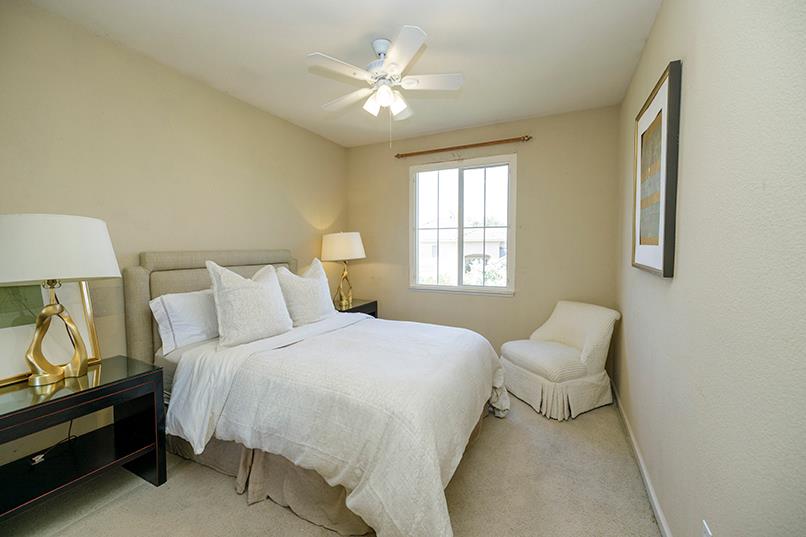 432 The Bluff, Modesto, CA 95355