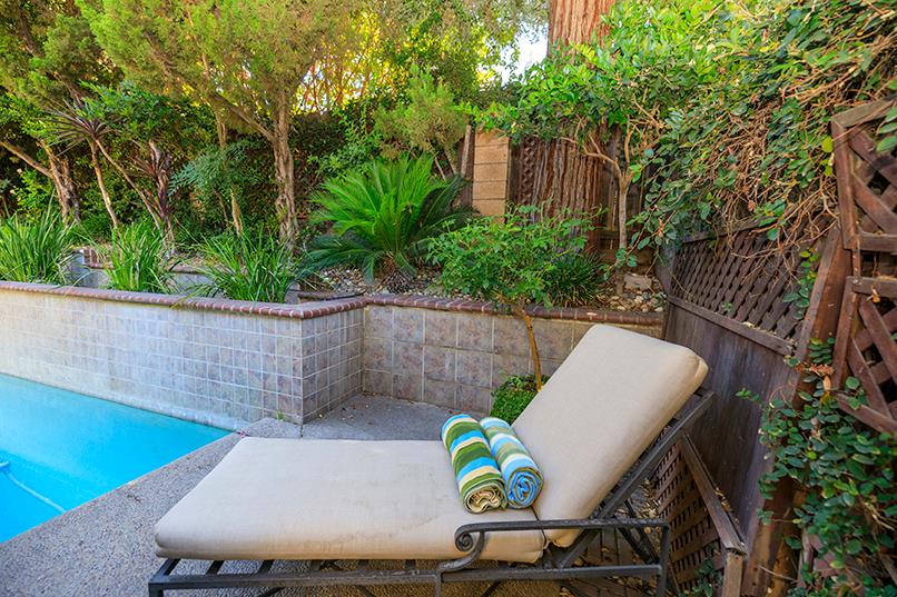 432 The Bluff, Modesto, CA 95355