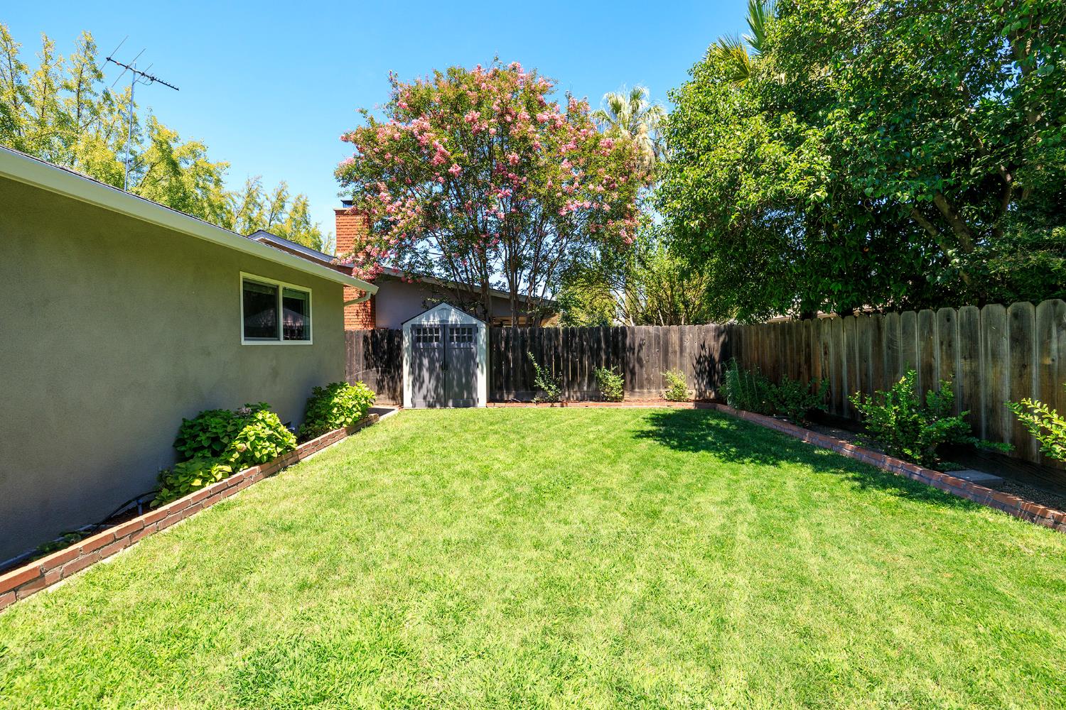 1610 Teakwood Dr, Modesto, CA 95350