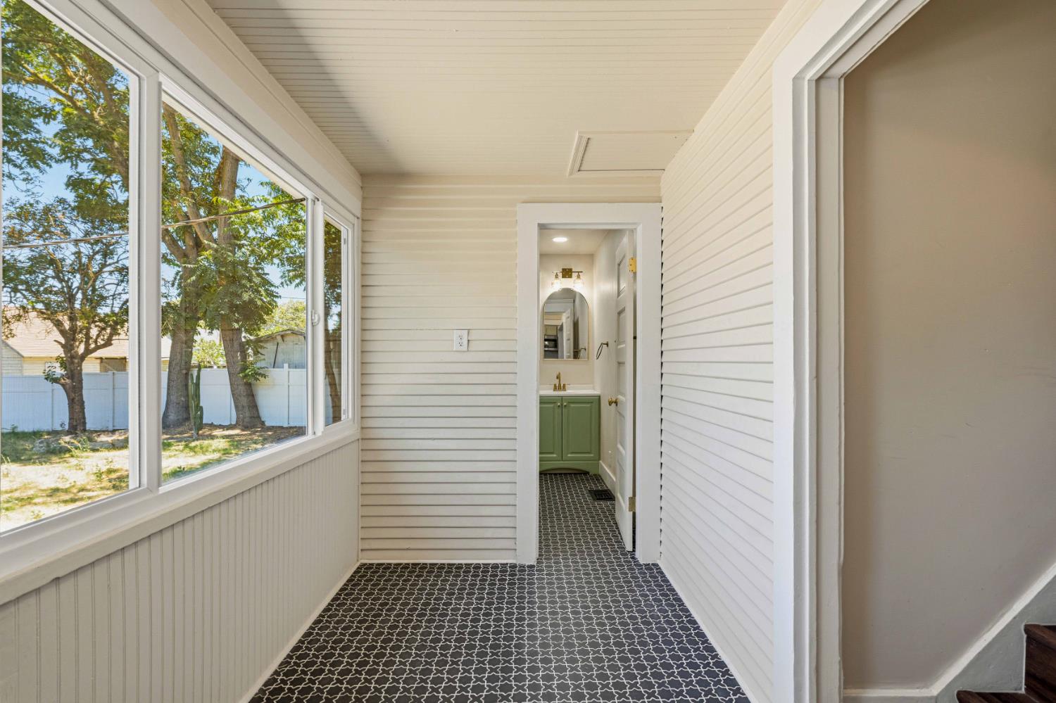 435 N Broadway, Turlock, CA 95380