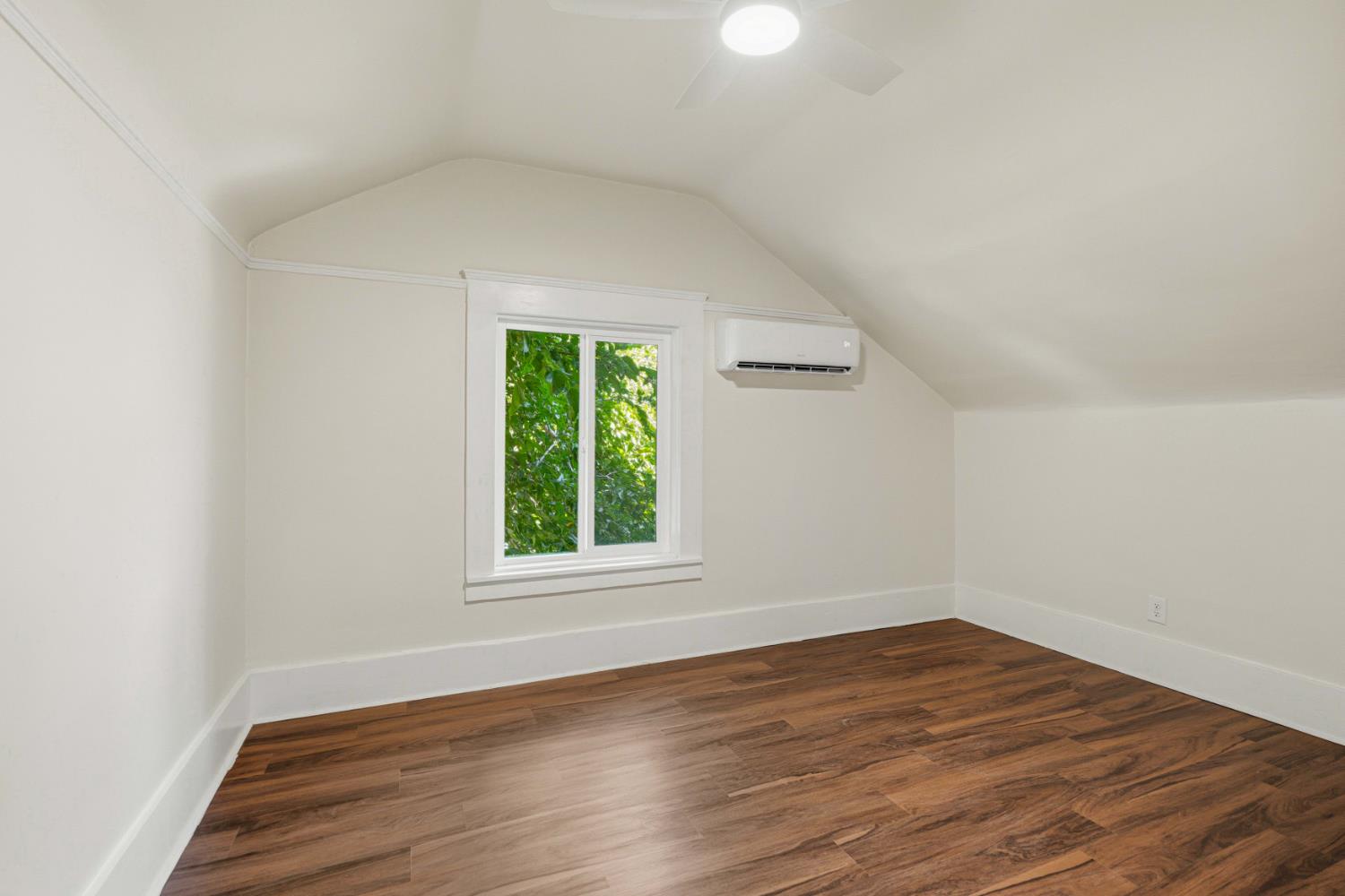 435 N Broadway, Turlock, CA 95380