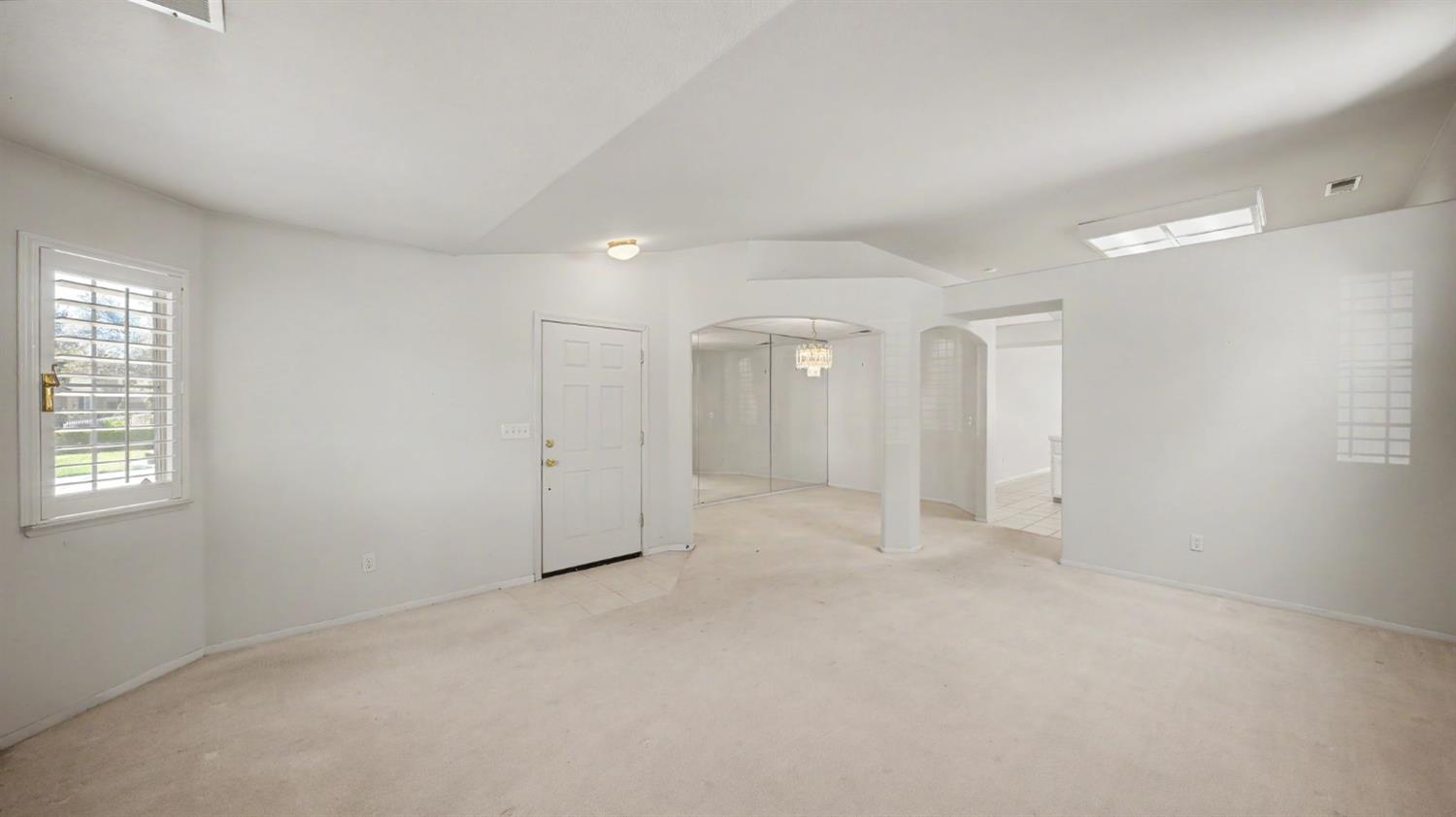 2817 Mozart Dr, Modesto, CA 95358