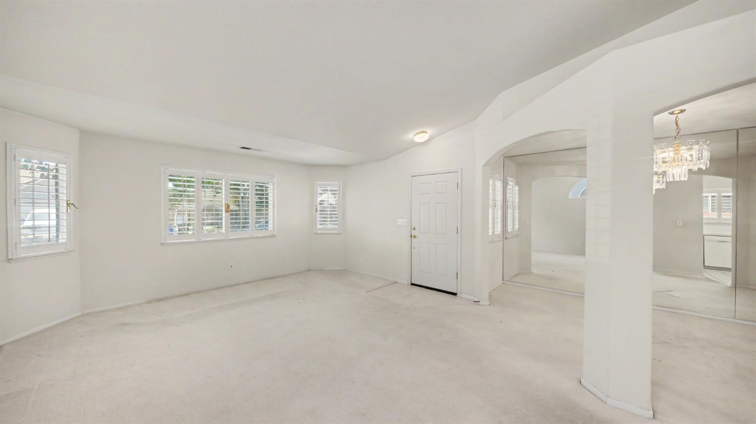 2817 Mozart Dr, Modesto, CA 95358