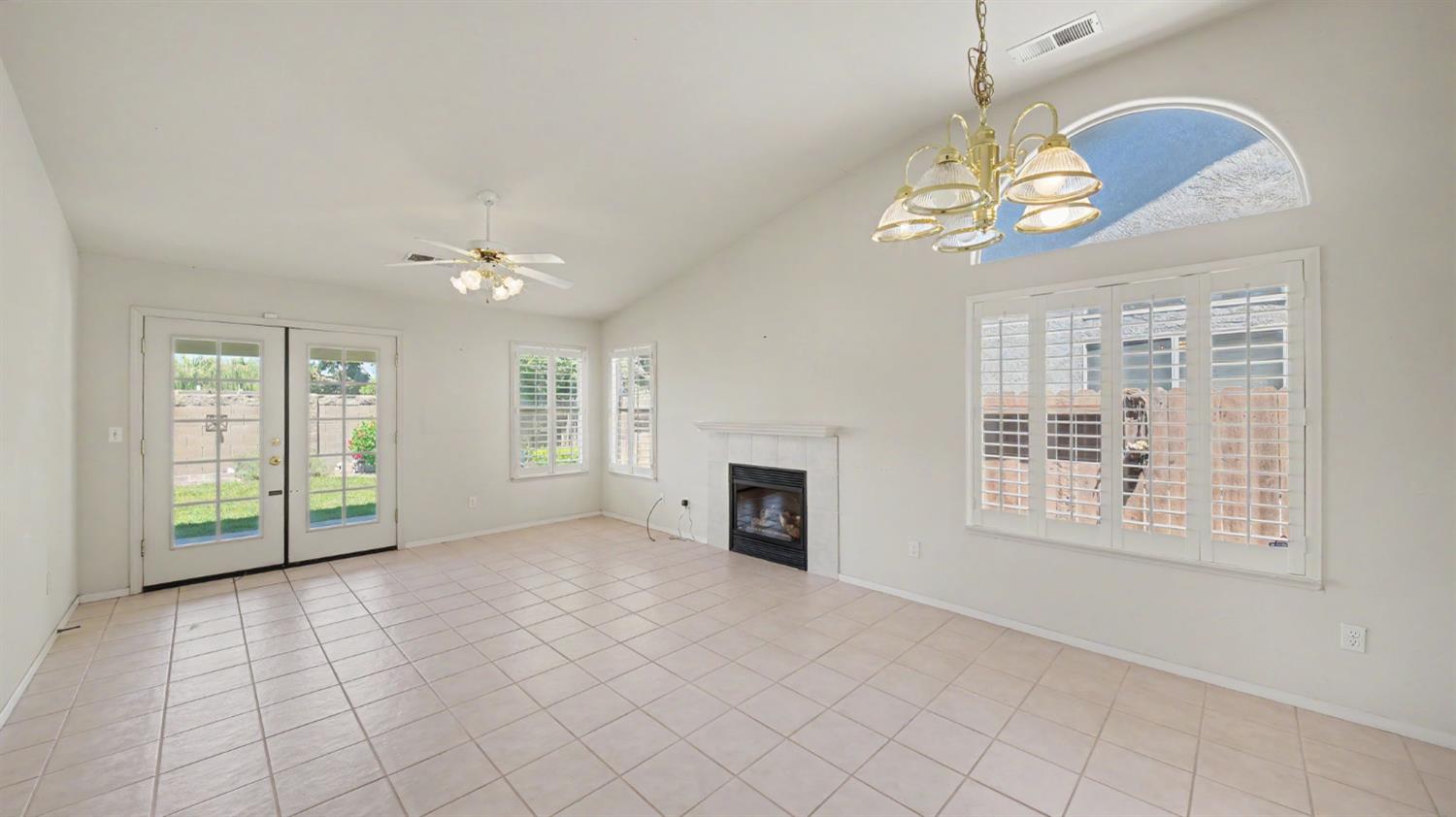 2817 Mozart Dr, Modesto, CA 95358