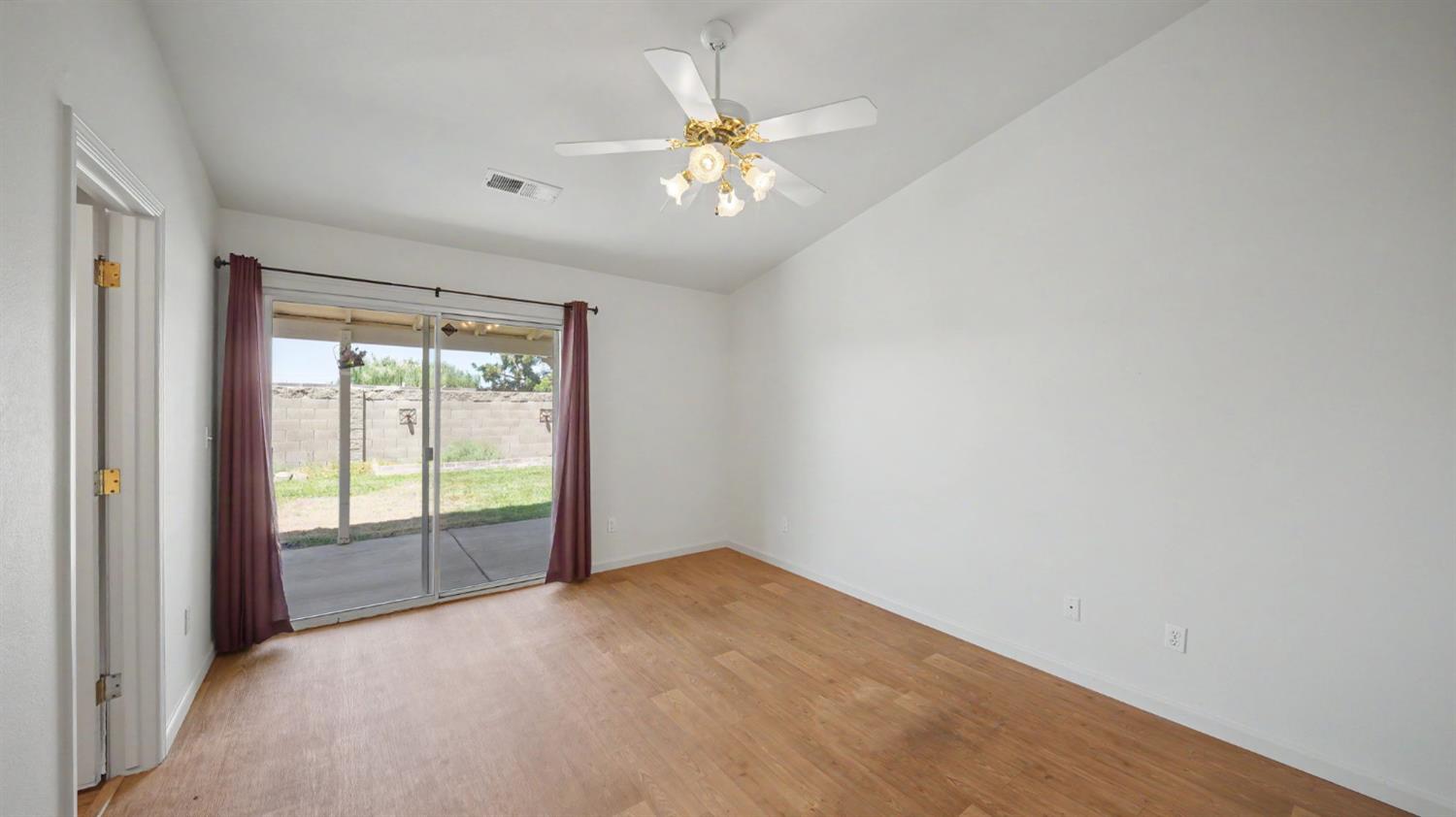 2817 Mozart Dr, Modesto, CA 95358