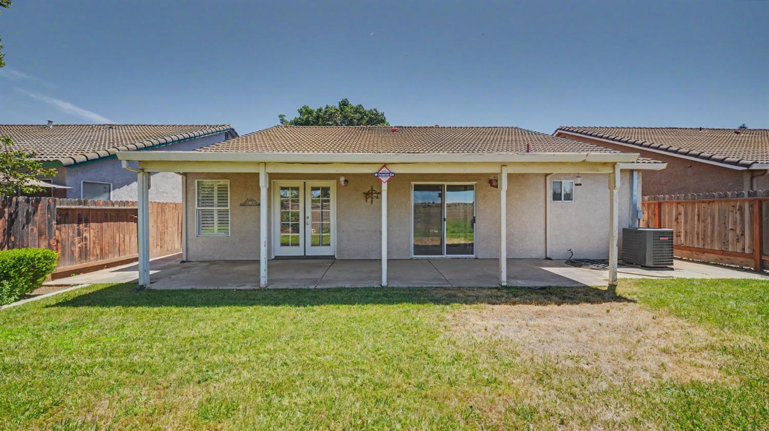 2817 Mozart Dr, Modesto, CA 95358